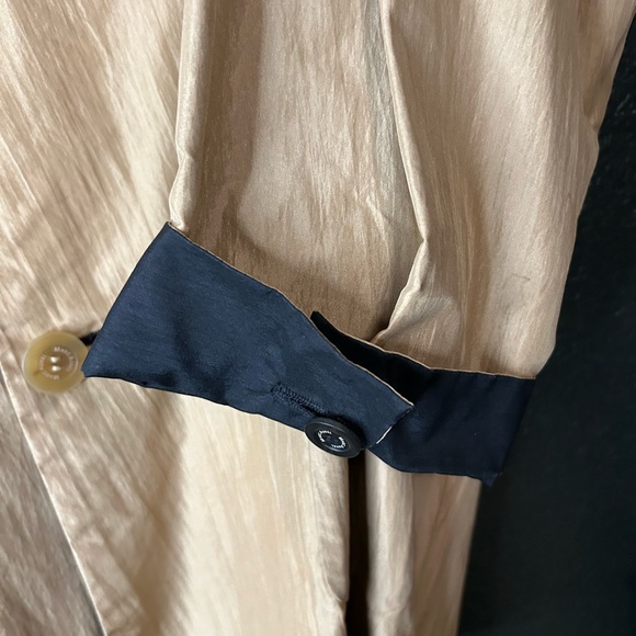 Women’s black and gold reversible jacket - Picture 9 of 14